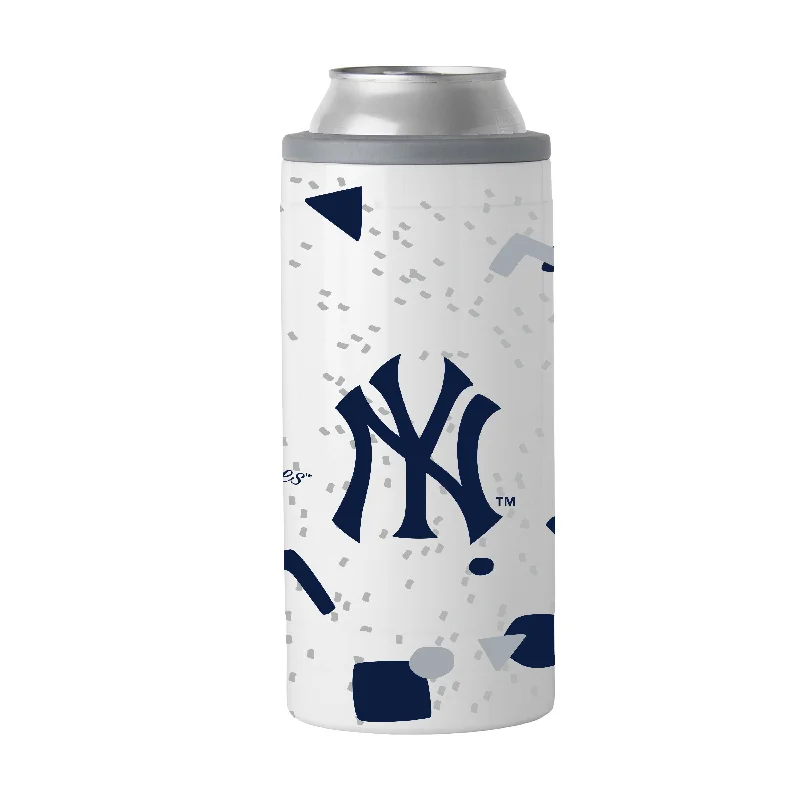 Personalized Team Mug For Unique Custom Designs-New York Yankees 12oz Flashback Slim Can Coolie