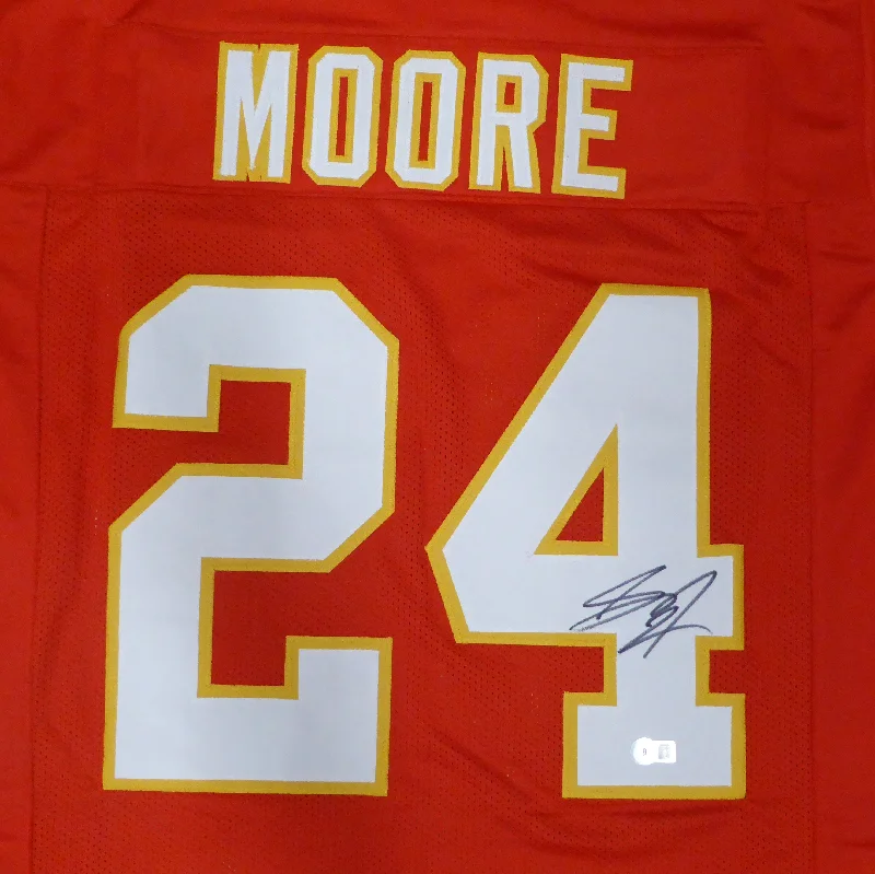 Personalized Rugby Helmet For Special Occasions-Kansas City Chiefs Skyy Moore Autographed Red Jersey Beckett BAS QR #BK86439