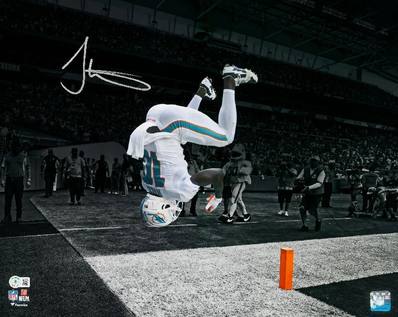 Custom Rugby Helmet For Tournament Recognition-Tyreek Hill Autographed 16x20 Photo Miami Dolphins Spotlight Selfie Backflip Beckett BAS Witness